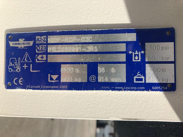 Used 12,000 POUND YALE ROLL CLAMP TRUCK MODEL GLC120VXPRS W/ 72" CLAMP MFG. 2015 LOWERED MAST 92"