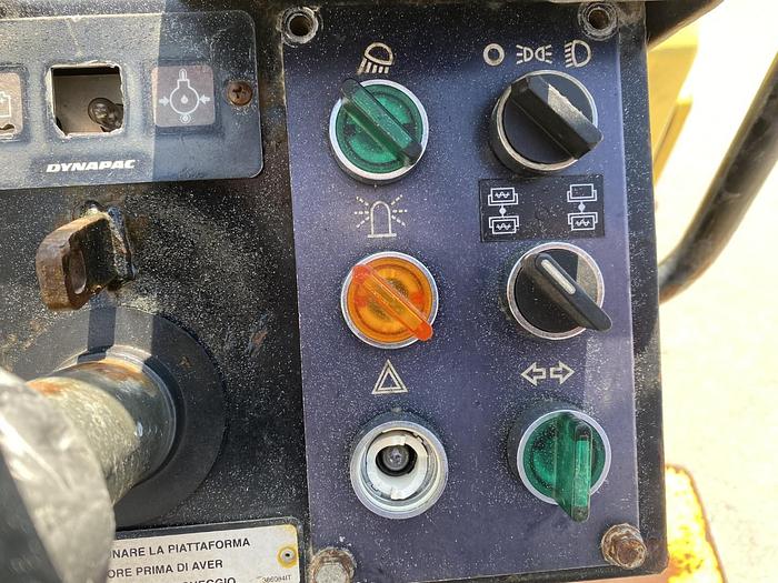 Usato 2002 DYNAPAC CC 142/F