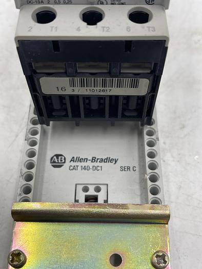 Used Allen-Bradley 140M-C2E-B40 Ser B 140-DC1 Ser C 