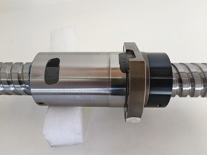 Geschliffener Präzisions Kugelgewindetrieb mit Lager, D40 mm, 908 mm, Steinmeyer, neu