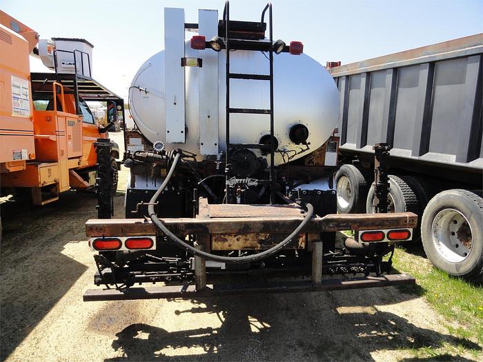 Used 1996 FORD F800