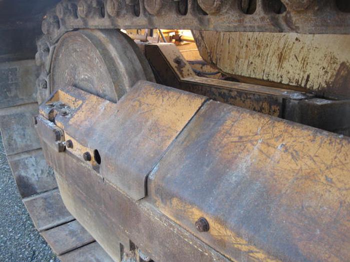 Used 2010 CASE 1650L