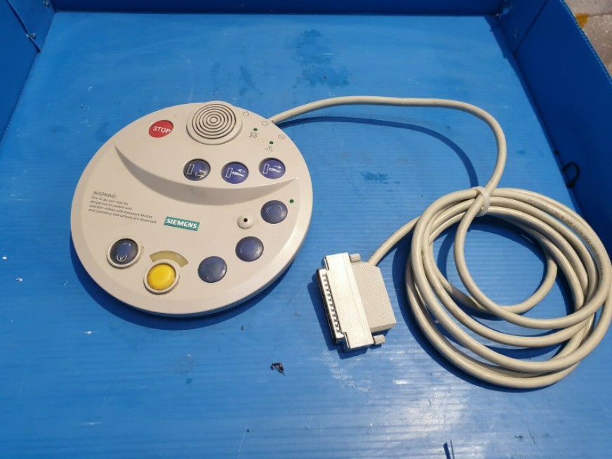 Used Siemens 07393569 Control Box (R5S14.3B2)