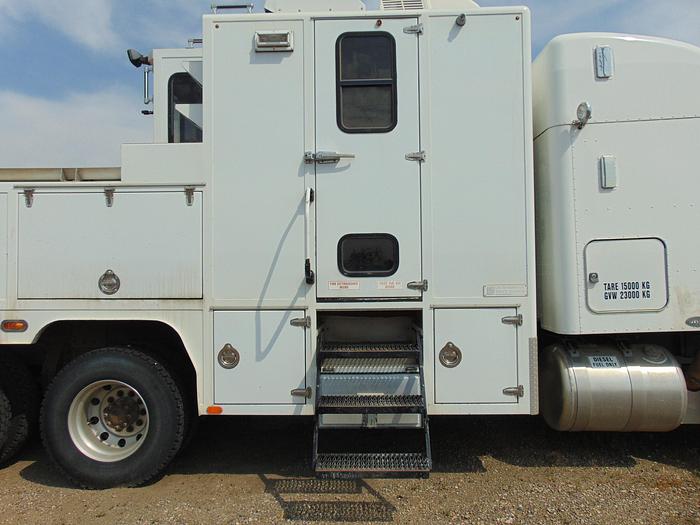 Used 2008 PETERBILT 365