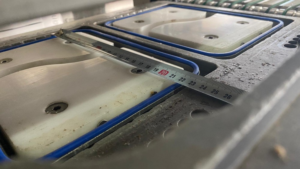 Used Sealpac 610 automatic traysealer