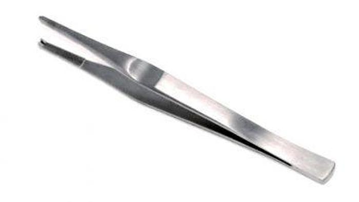 Used Forceps Tissue Dissecting Lane 1 in 2 Teeth 125mm (5in)
