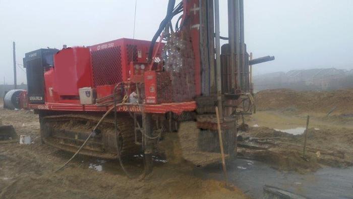 Used 0 Versa Drill V-1040TRX Drill Rig