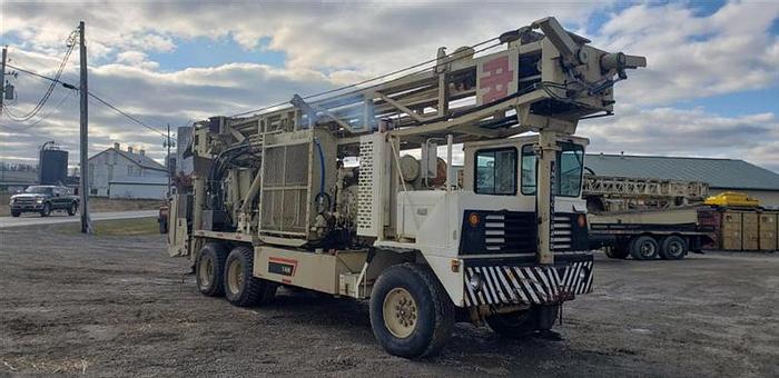Used 1996 Ingersoll-Rand T4W Drill Rig