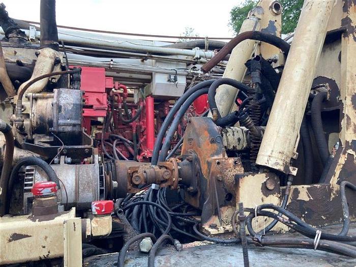 Used 2000 Ingersoll-Rand T3W Drill Rig