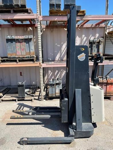 Used 2016 CROWN MT20 WALKIE STACKER FORKLIFT
