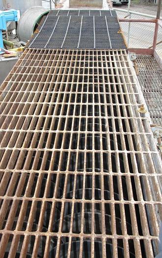 Used 12" x 128" LONG HOLLOW FLIGHT TWIN SCREW AUGER DRYER - S/S