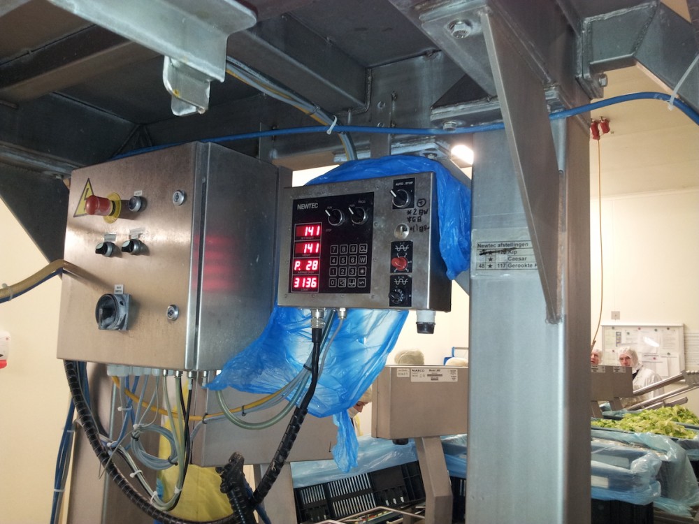 Used Newtec 14 channel weighing line