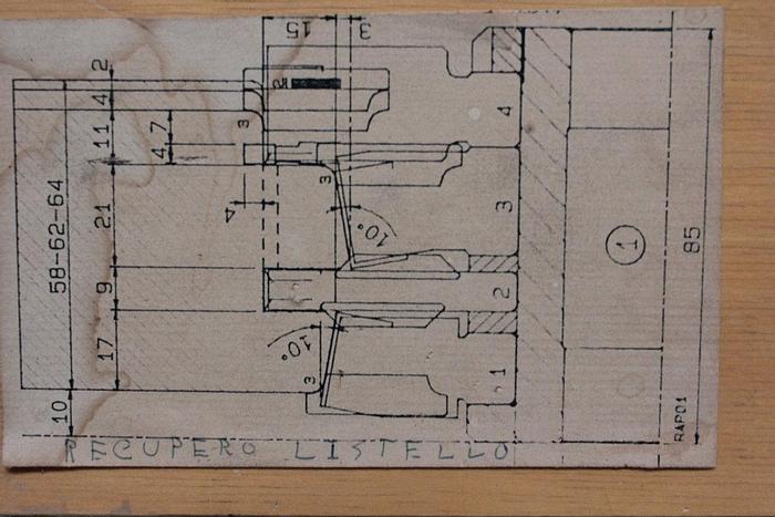 Used Gruppo utensili serramento usato