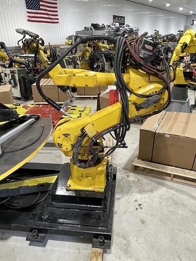 Used FANUC FANUC ARC MATE 120iB MIG WELDING CELL WITH LINCOLN 455M AND INDEX TABLE 5' X 8' RJ3iB CONTROL