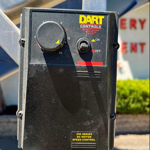 Used Conveyor, Belt, 24" x 64", S/st, Cleated, Incline, 0.5 HP #S744645