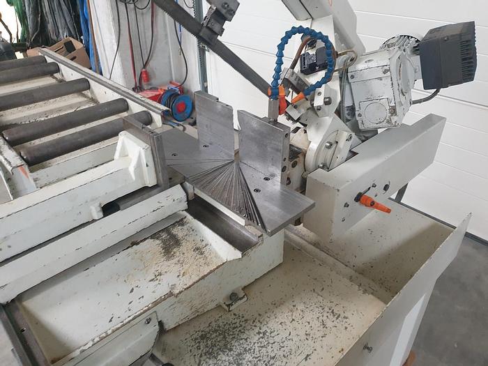 Gebraucht Halbautomatische Bandsäge Kasto functional