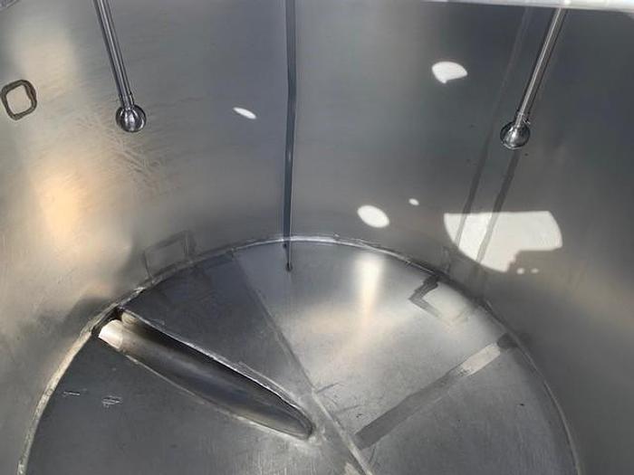 Used Highland Equipment 1,400 Gallon Stainless Steel Vertical  Mixing Tank