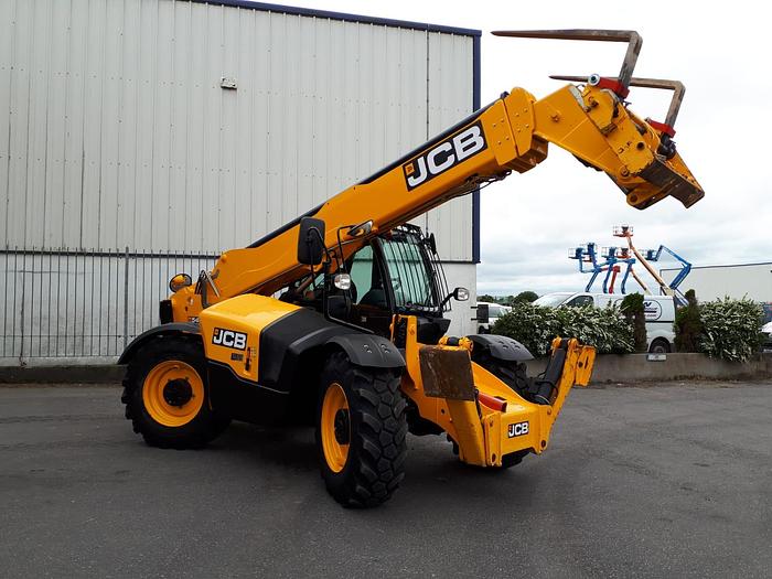 Used JCB 540-140 – 14m reach