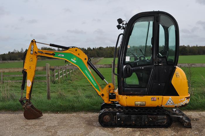 Used 2015 JCB 8016CTS