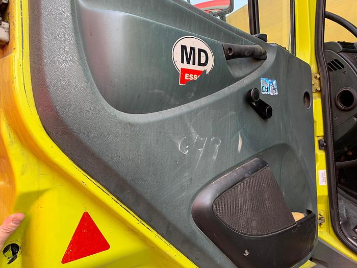 Used 2002 DAF 85 CF 380 MANUAL EURO 3 CLY673