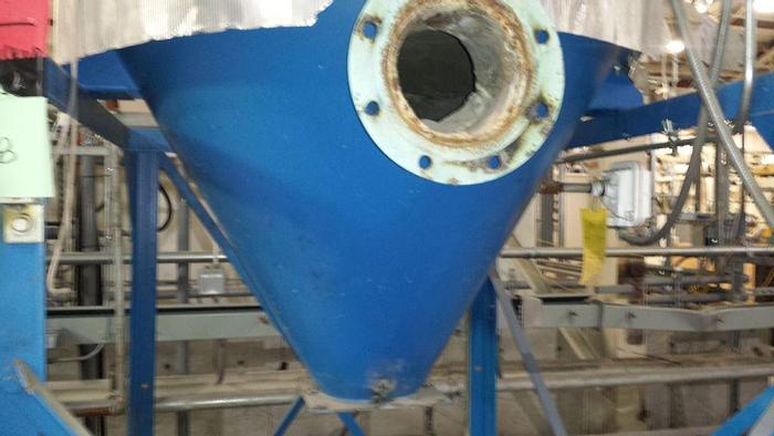 Used Dust Collector, Baghouse, 125 SF, 40" X 40" X 84", C/st #S740380