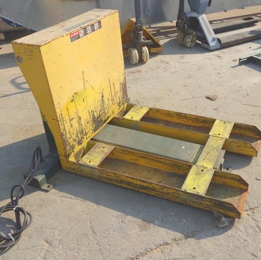 Used Lift, Tilting Table, Southworth, 2,000 lb, 85 degree #S743228