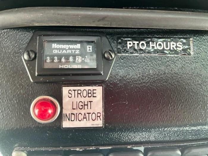 Used Altec AT40G 45ft Bucket Boom on 2013 Ford F550 4x4 Extended Cab Utility Truck – C98558