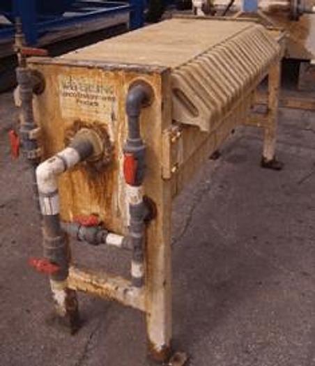 Used 3.5 CU. FT. LANCO FILTER PRESS – POLYPRO. – 470 MM – C.G.R. – MANUAL CLOSURE
