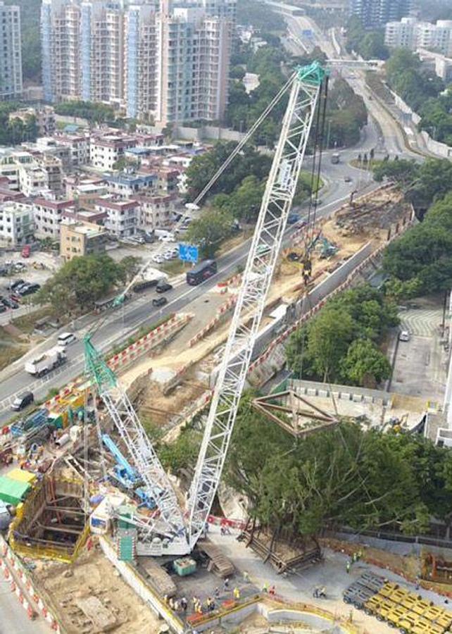 Used 600 Ton Used DEMAG CC2800-1 Crawler Crane