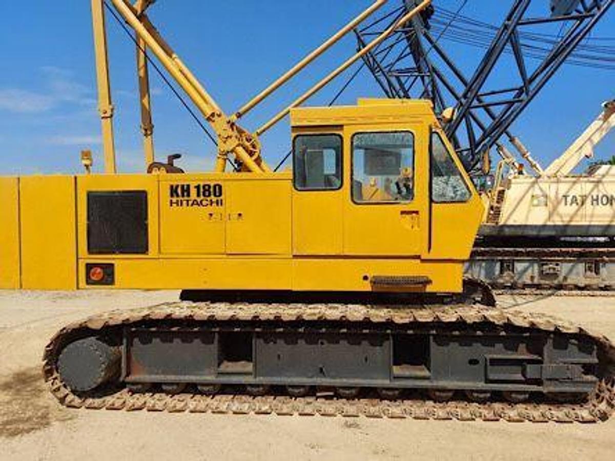 Used 50 Ton Used HITACHI KH180-3 Crawler Crane