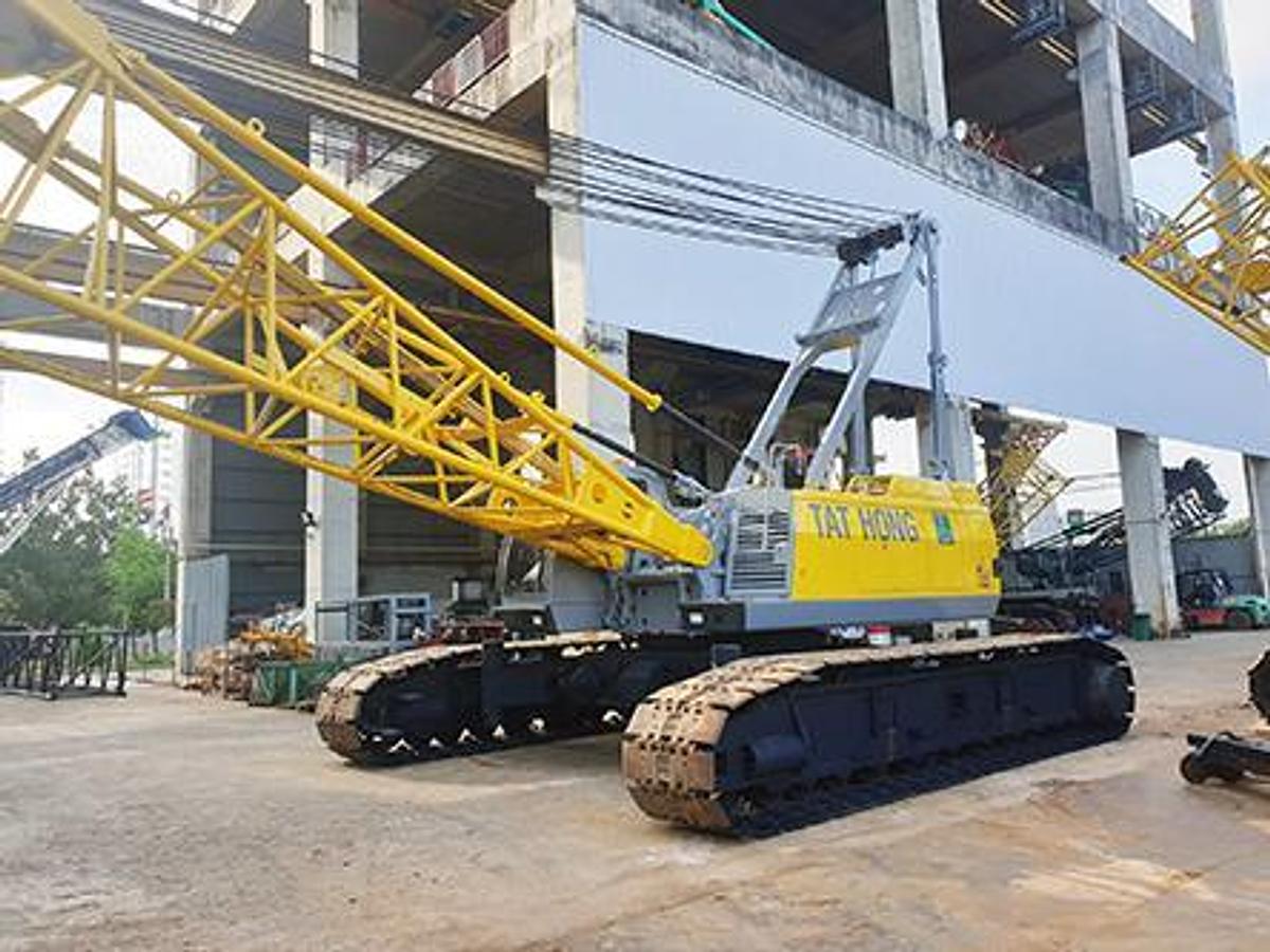 Used 100 Ton Used SUMITOMO SC1000-2 Crawler Crane