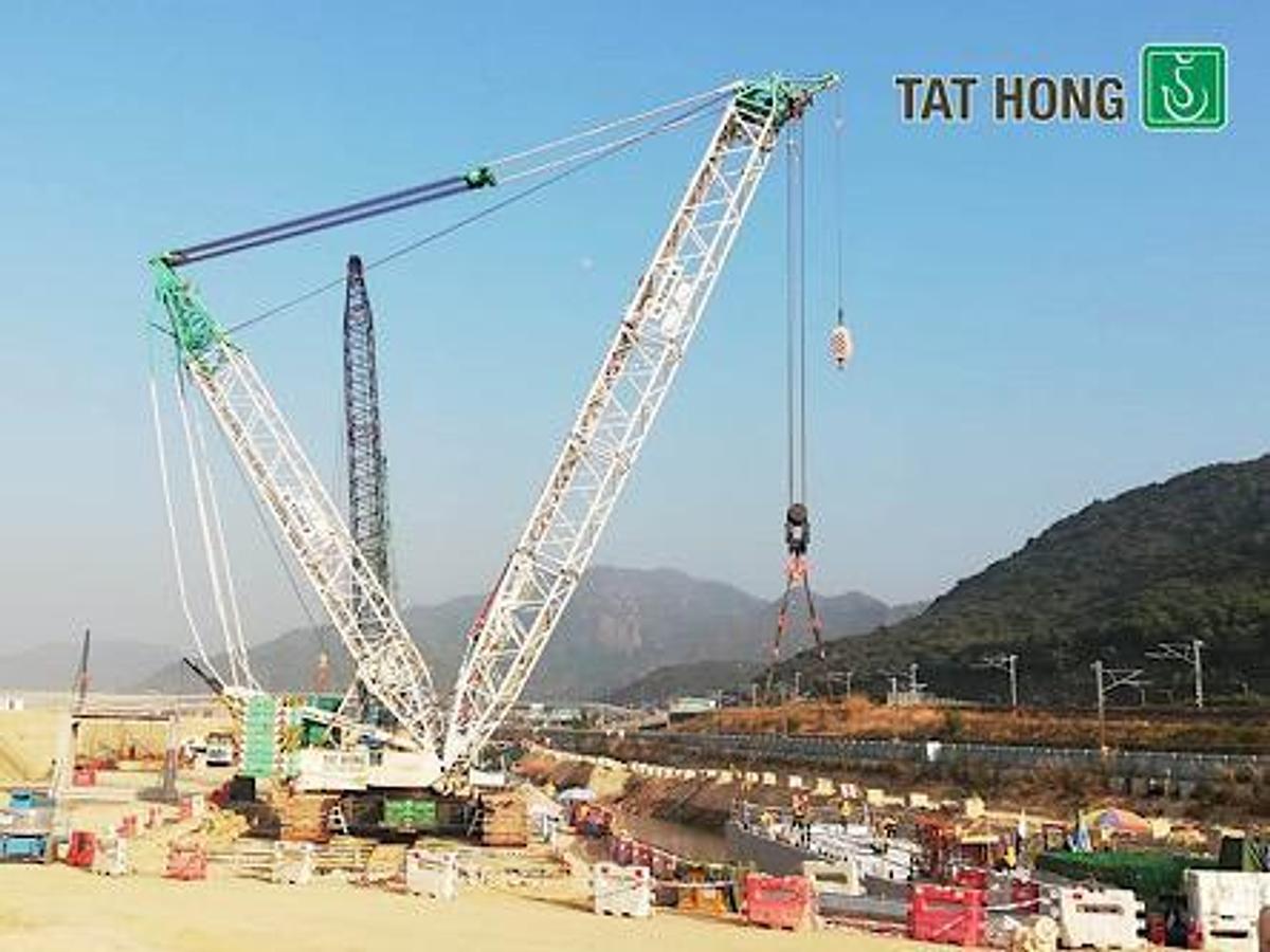 Used 600 Ton Used DEMAG CC2800-1 Crawler Crane