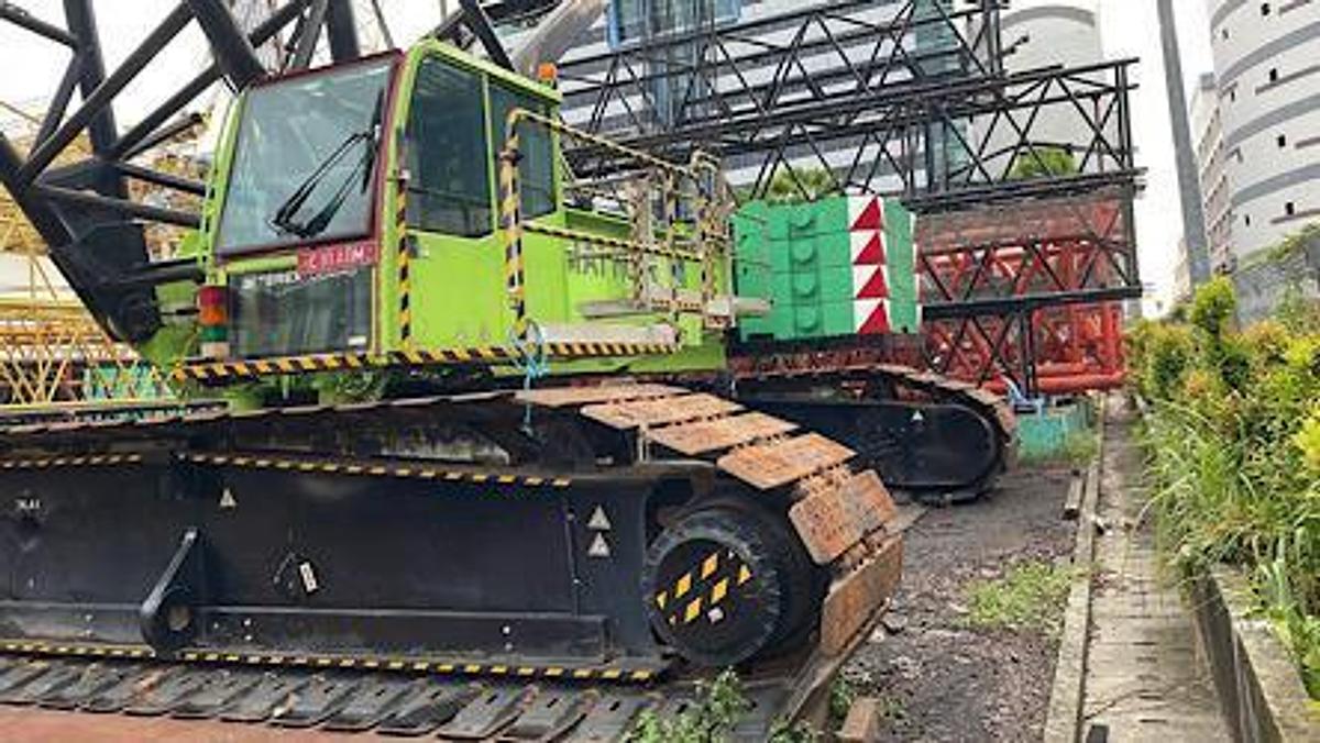 Used 350 Ton Used DEMAG CC2200 Crawler Crane