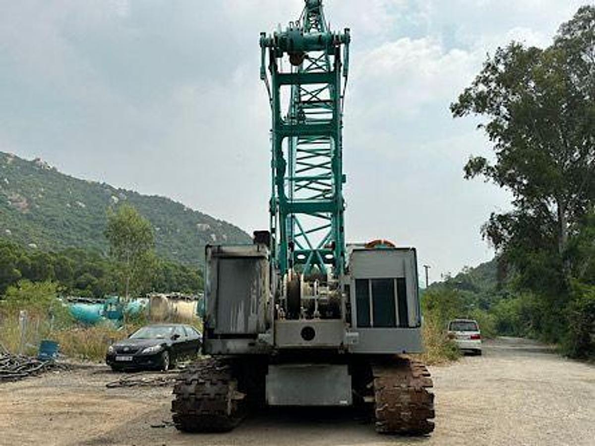 Used 2011 KOBELCO CKE900-1F