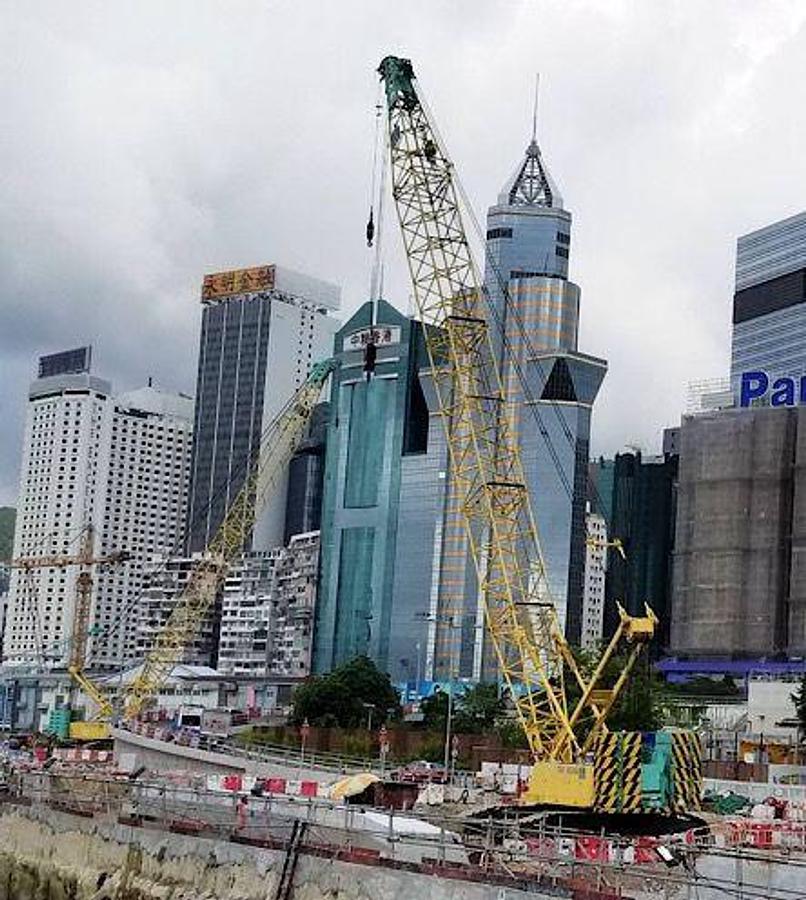 Used 200 Ton Used HITACHI SUMITOMO SCX2000A-2 Crawler Crane