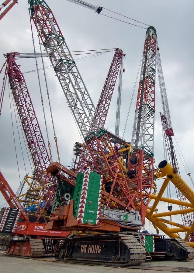 Used 1200 Ton Used CC6800 Crawler Crane