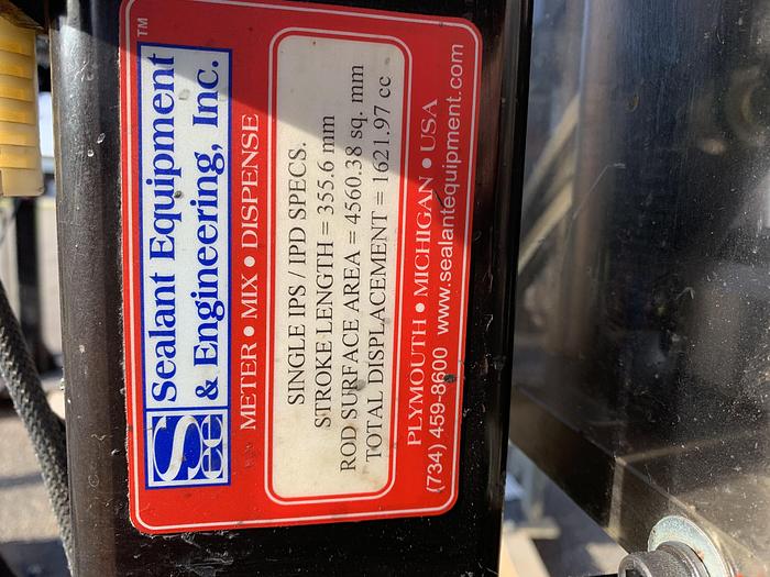 Used SEALANT EQUIPMENT & ENGINEERING SERVO DRIVEN ROBOTIC SEALANT APPLICATOR PUMP WITH DUAL PUMPS