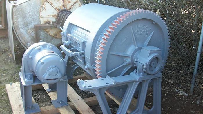 Used Mill, Batch, 2'6" X 3'6", Patterson, 5 HP, C/st, Jkt, #S485829