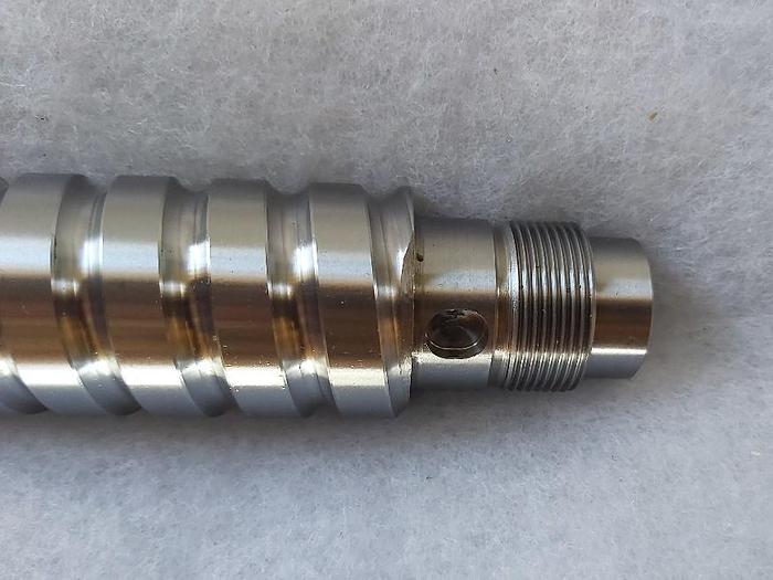 Präzisions Kugelrollenspindel für CNC, D 40mm, Steigung 15mm, Weg 400mm, ,  neu