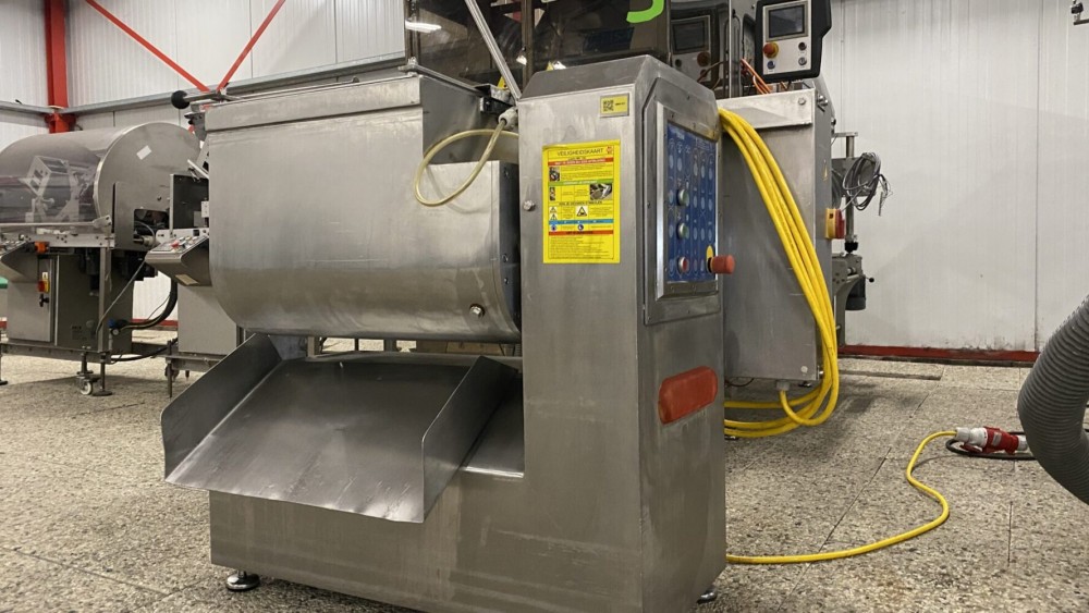 Used Laska ME130 Z-arm mixers