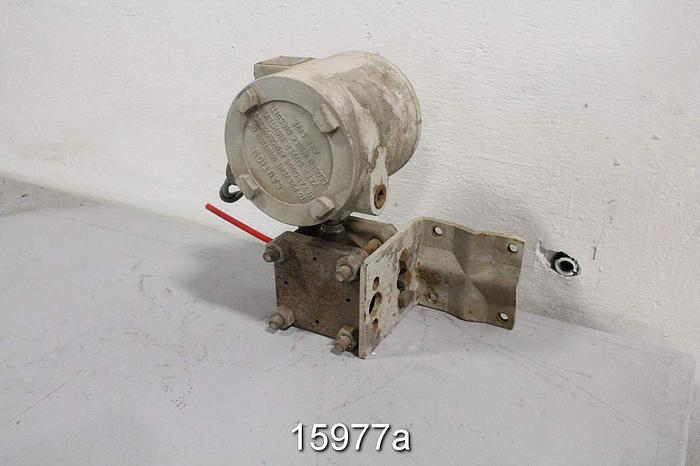 Used Signature 86A9937 Pressure Transmitter, Electronic, 0-10 Span, 200 Psi #15977