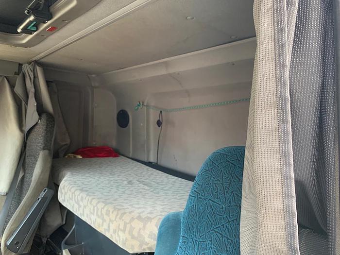 Used 2006 DAF CF 85.480 6x4 euro 3 manual