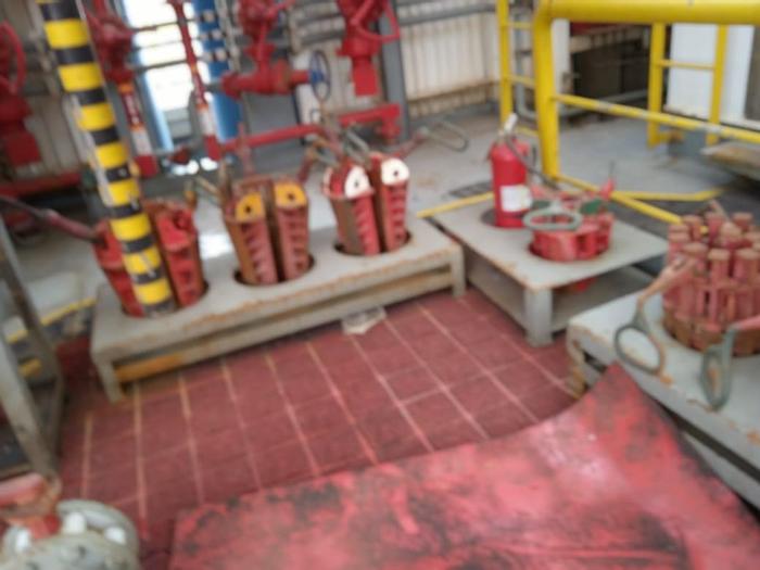 Used National Oilwell Varco NOV ADS-30Q Drawworks with 4 x 1150 HP motors