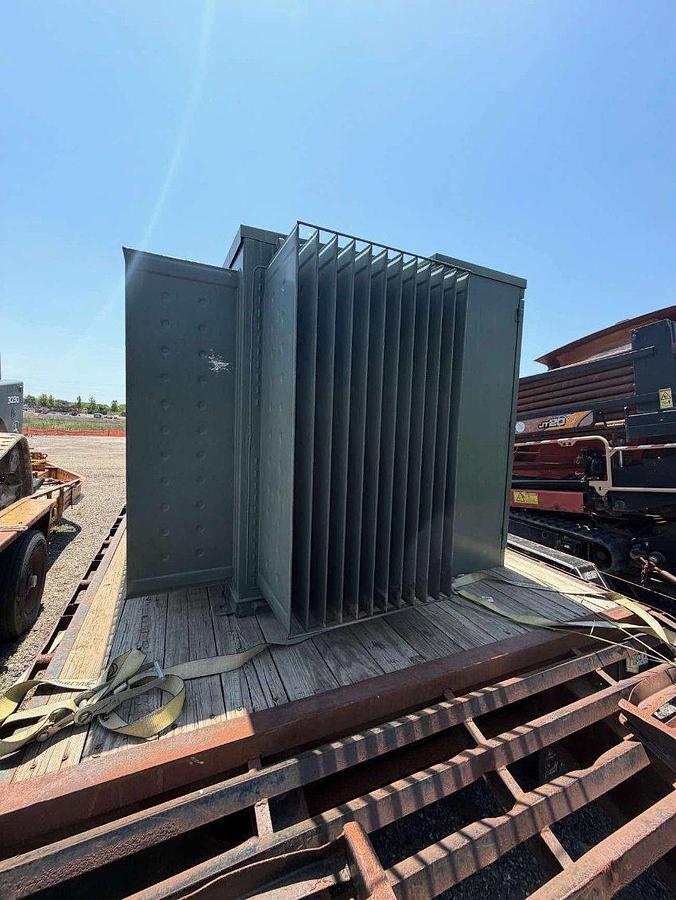Used ABB 2500 kVA HV 12470V LV 480Y- 277V Padmount Transformer