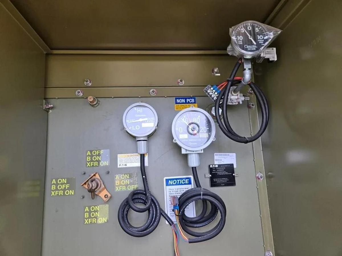 2022 Eaton Distn Xfmr - 2600kVA - Primary 34500V Delta Secondary 416Y/240V - never energized