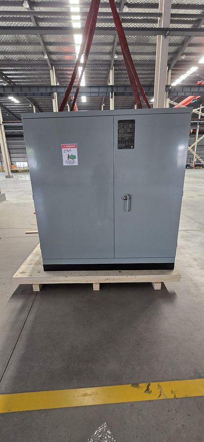 2025 Padmount 750kVA Transformer HV: 24940x12470, LV: 208Y/120 (x5)