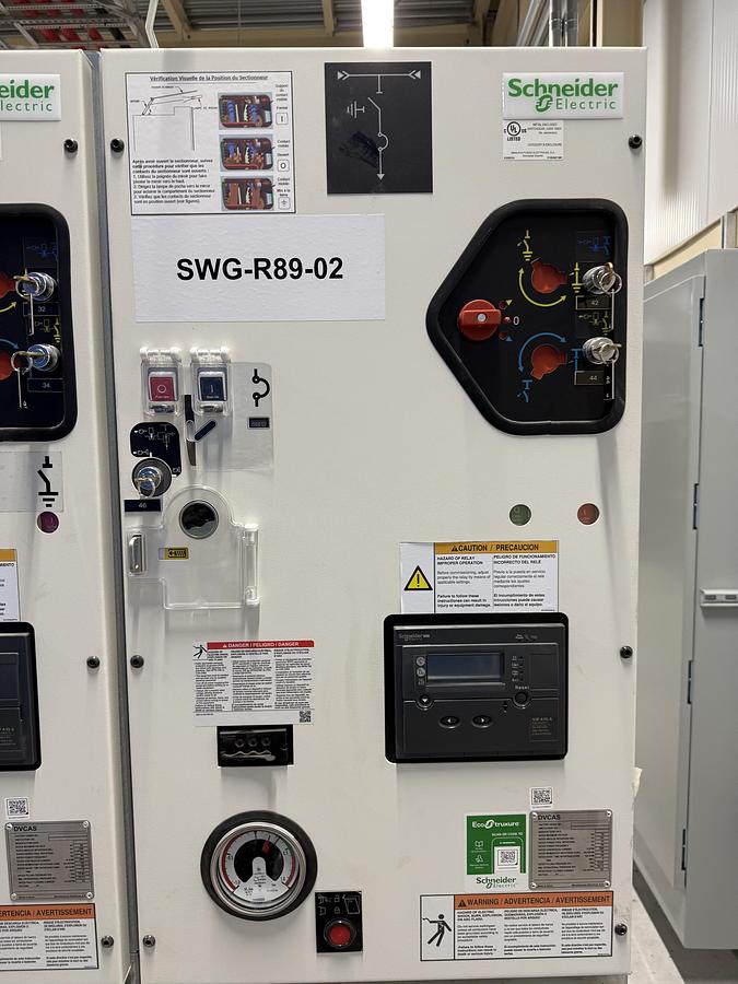 Surplus 2024 Manufacturas Eléctricas DVCAS 38 DE-D Medium-voltage SF6 insulated switchgear / load interrupter switch
