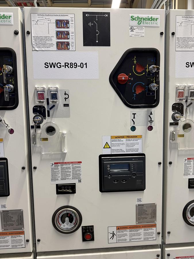 Surplus 2024 Manufacturas Eléctricas DVCAS 38 DE-D Medium-voltage SF6 insulated switchgear / load interrupter switch