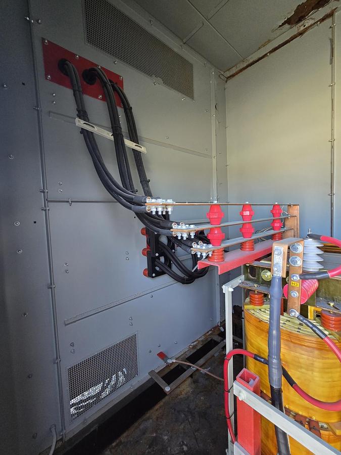 Used Power Systems enclosed mini substations (x2) cw/ 750kVA Transformers, 12.47kV SF6 Breakers, & ATS's