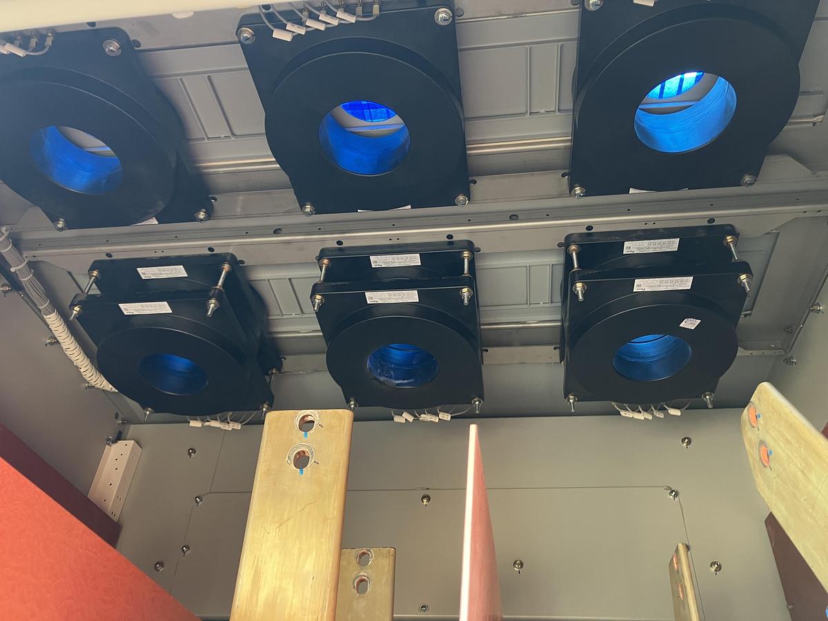 Surplus 2025 Siemens SDV7-SE 38kV-2000A new unused surplus Vacuum breaker